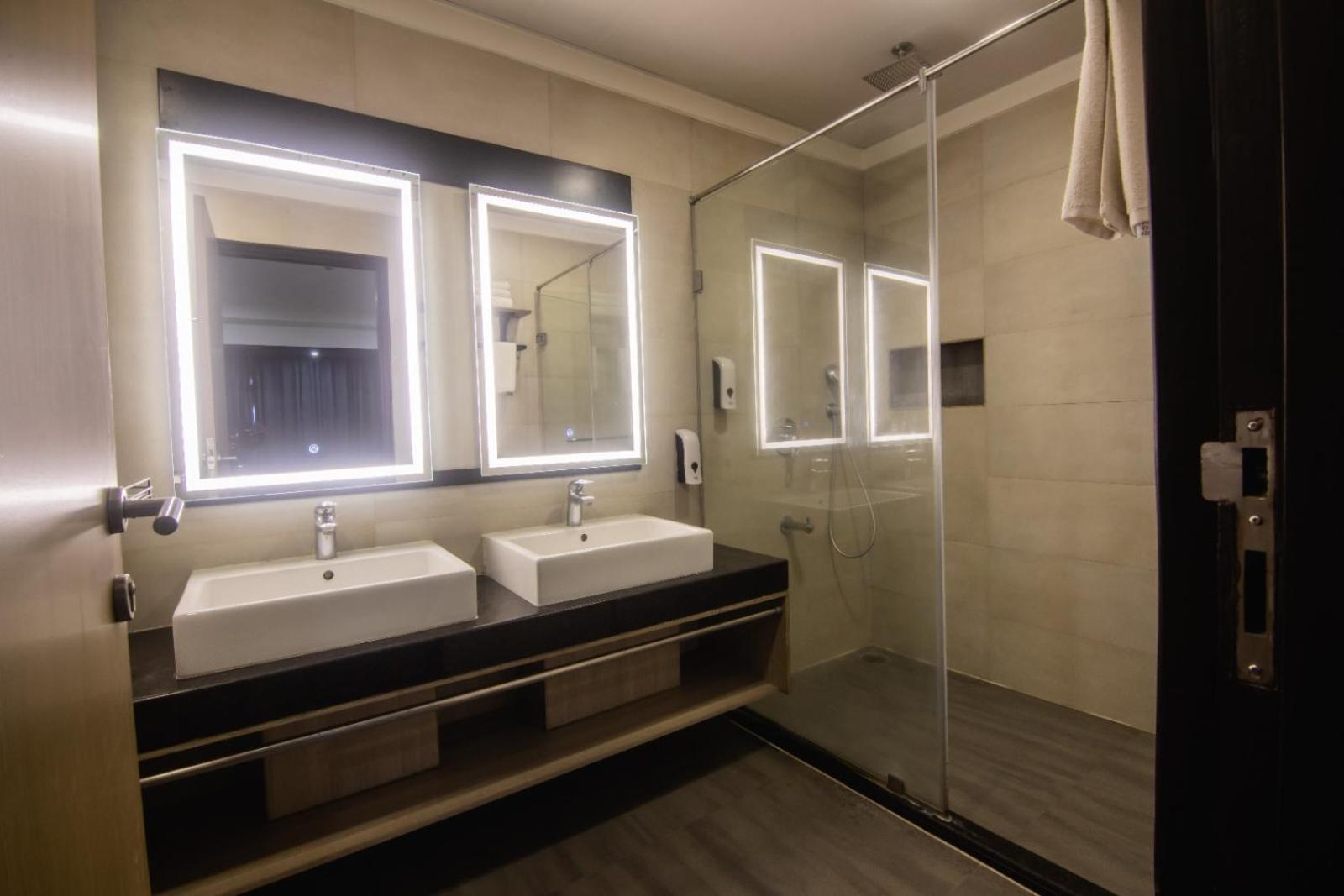 Purple Cloud Hotel Devanahalli Exterior photo