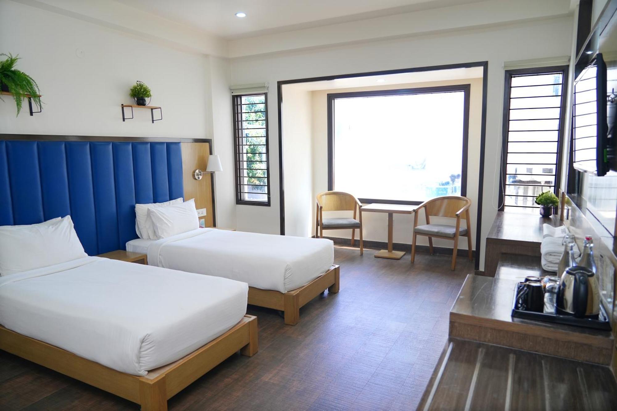 Purple Cloud Hotel Devanahalli Exterior photo